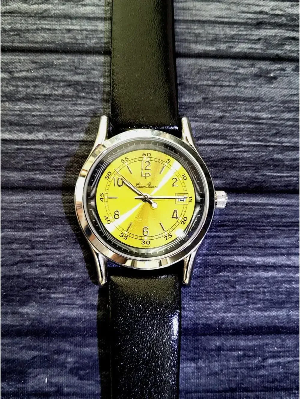 Very Rare Yellow Dial Lucien Piccard Mens Date Dress Watch